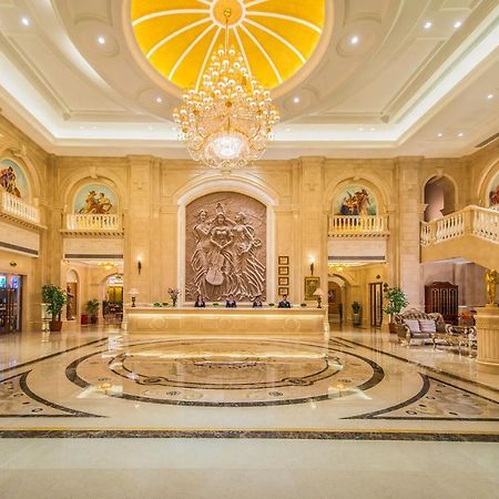 Vienna International Hotel Luogang Wanda Plaza Guangzhou Exterior foto